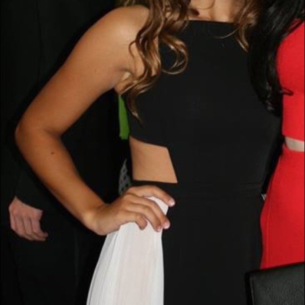 BCBG PROM DRESS!! Side Pleated with Cutout